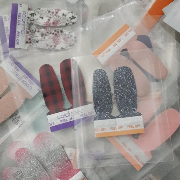 Color street nail wraps twosies bundle of 40 - Picture 4 of 5